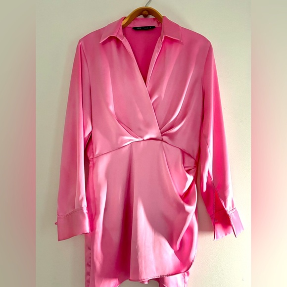 Zara Pink Wrap Effect Mini Satin Robe - Picture 1 of 5
